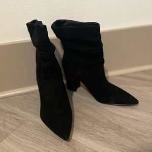 Nine West Suede black slouchy booties size 9